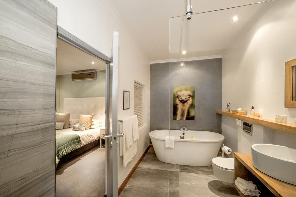 Atholl House Hotel Camps Bay Exterior photo